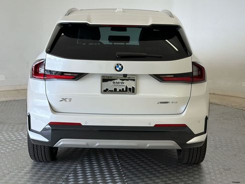 Used 2024 BMW X1 xDrive28i w/ Premium Package AWD/4WD image 10
