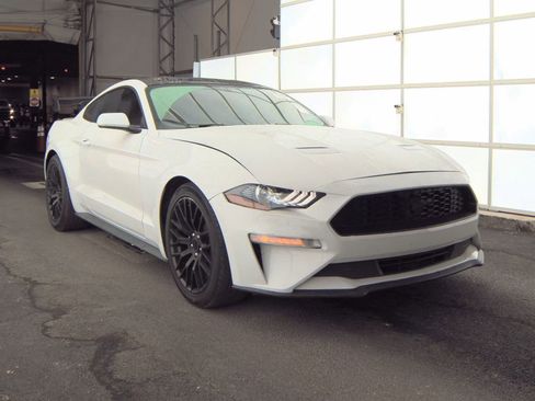 Used 2020 Ford Mustang Coupe w/ Equipment Group 101A image 3