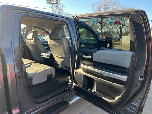 Used 2016 Toyota Tundra Limited w/ TRD Off Road Package image 23