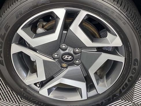 Used 2024 Hyundai Palisade Limited AWD/4WD image 29