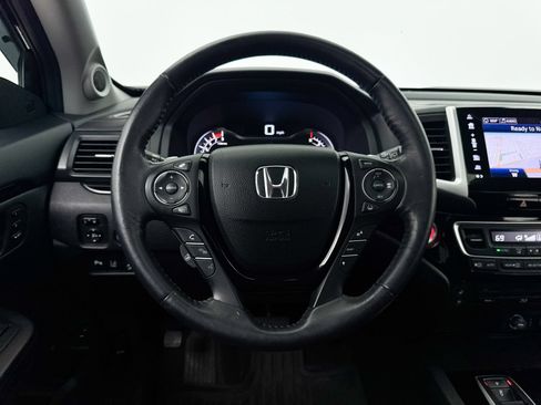 Used 2018 Honda Pilot Elite image 5