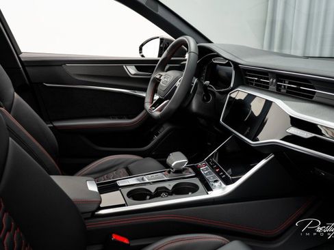 Used 2026 Audi RS 6 performance image 44