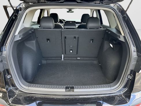 Used 2025 Volkswagen Taos SE image 24