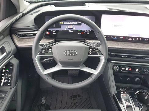 New 2026 Audi Q5 Premium Plus AWD/4WD image 3