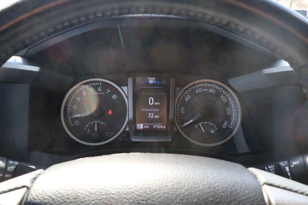 Used 2021 Toyota Tacoma SR5 RWD image 24