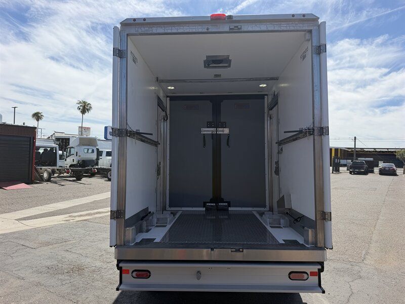 Used 2023 Ford E-350 and Econoline 350 Super Duty w/ Power Windows & Locks Group RWD image 7
