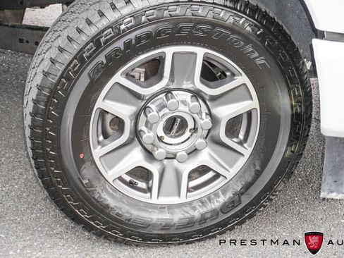 Used 2025 Ford F250 Lariat w/ FX4 Off-Road Package AWD/4WD image 2