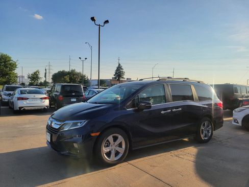 Used 2019 Honda Odyssey EX-L image 3