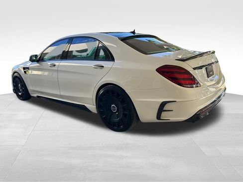 Used 2019 Mercedes-Benz S 560 Sedan w/ Premium Package image 4