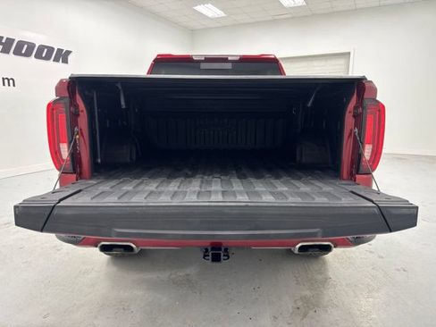 Used 2022 GMC Sierra 1500 AT4 w/ AT4 Premium Package AWD/4WD image 32