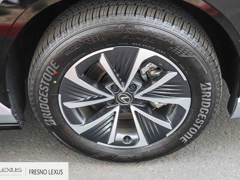 Certified 2025 Lexus RZ 450e image 9