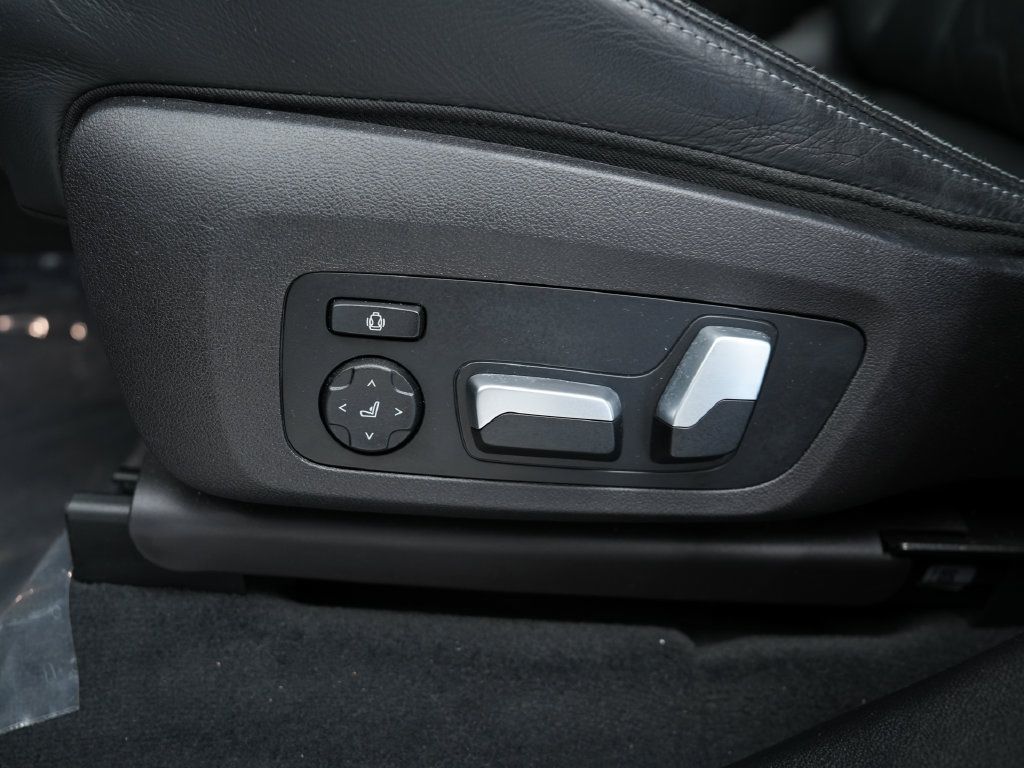 Used 2020 BMW X3 M w/ Executive Package AWD/4WD image 14