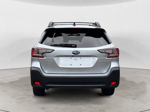 Certified 2025 Subaru Outback Premium image 4