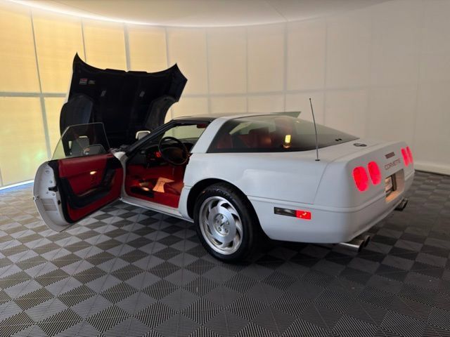Used 1993 Chevrolet Corvette Coupe RWD image 43