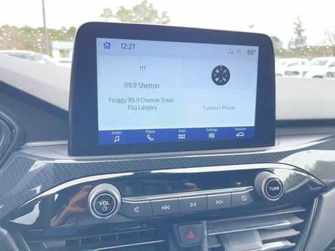 Used 2024 Ford Escape ST-Line w/ Cold Weather Package image 10