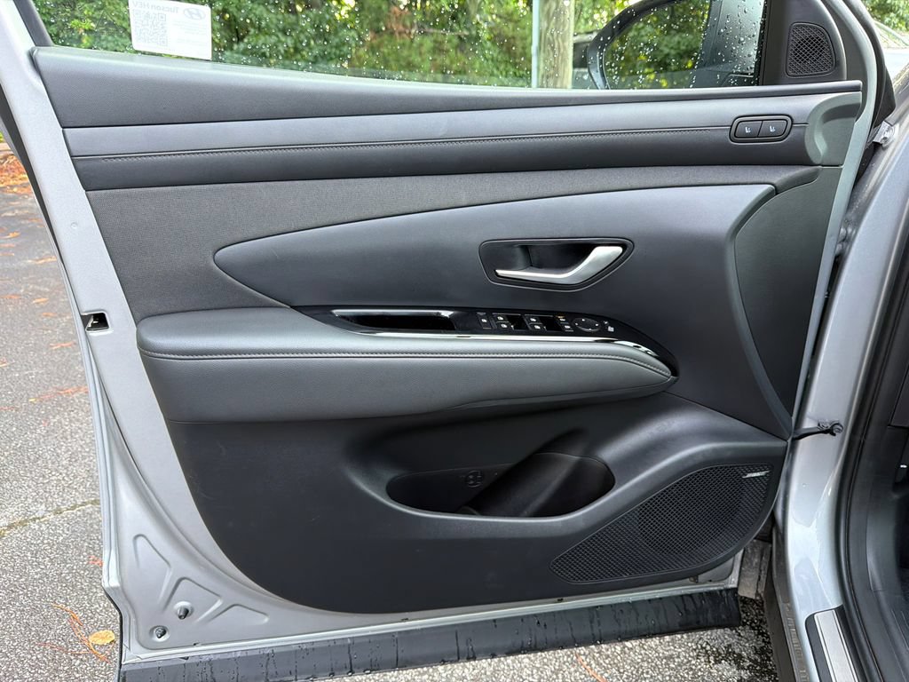 New 2025 Hyundai Tucson Limited AWD/4WD image 10