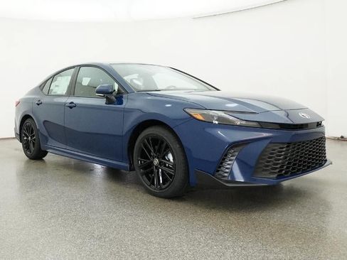 New 2026 Toyota Camry SE FWD image 29