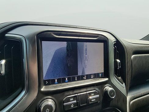 Used 2019 Chevrolet Silverado 1500 LTZ w/ LTZ Plus Package AWD/4WD image 23