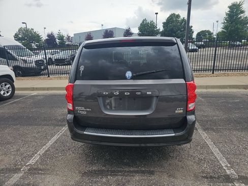 Used 2018 Dodge Grand Caravan GT FWD image 6