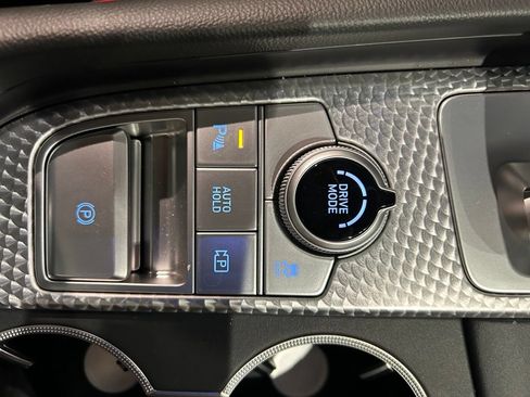 Used 2023 Genesis G70 3.3T w/ Sport Advanced Package AWD/4WD image 27
