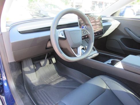 Used 2025 Tesla Model 3 RWD image 19