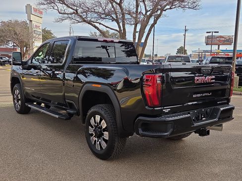 New 2026 GMC Sierra 2500 Denali w/ Denali Reserve Package AWD/4WD image 3