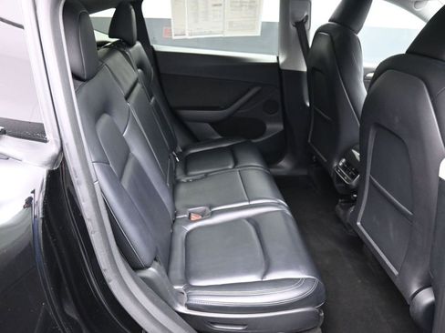 Used 2023 Tesla Model Y Long Range image 25