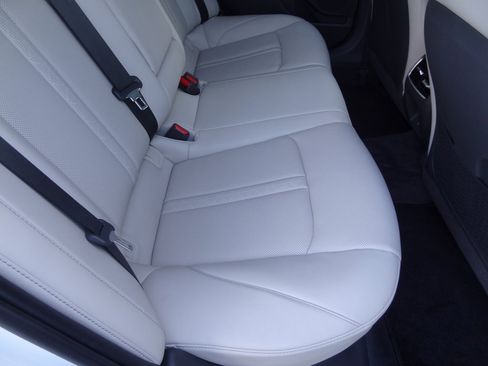 Used 2024 Hyundai Sonata Limited image 16