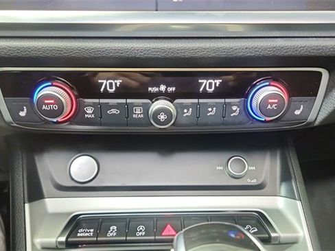 Used 2020 Audi Q3 2.0T Premium w/ Convenience Package image 51