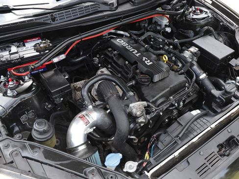 Used 2013 Hyundai Genesis 2.0T RWD image 40