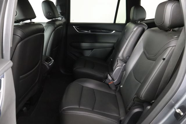 Used 2020 Cadillac XT6 Premium Luxury FWD image 16