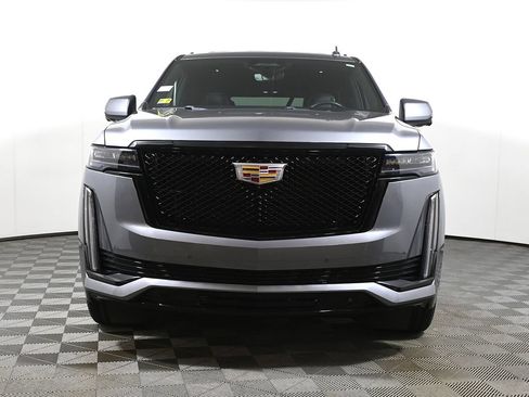 Used 2022 Cadillac Escalade Sport w/ Touring Package AWD/4WD image 10