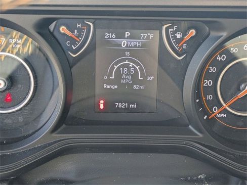 Used 2024 Jeep Wrangler Willys image 25