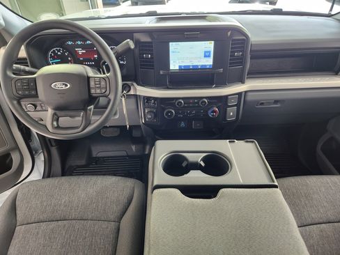 New 2026 Ford F250 XL w/ XL Off-Road Package image 16