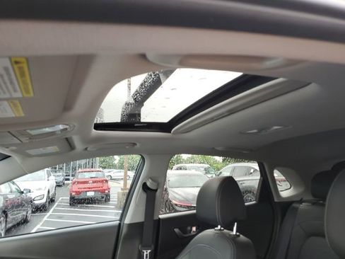 Used 2019 Hyundai Kona Limited AWD/4WD image 19