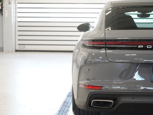 Used 2025 Porsche Panamera 4 AWD/4WD image 9