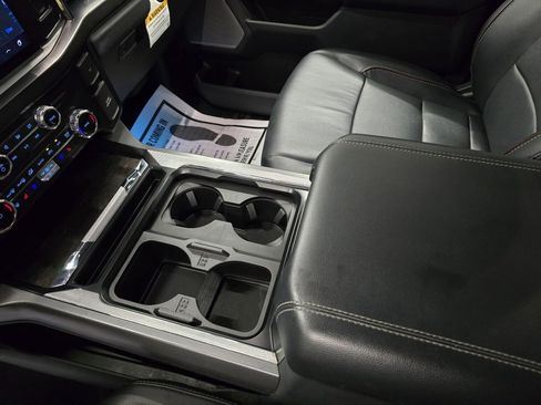 Used 2023 Ford F350 Lariat image 28