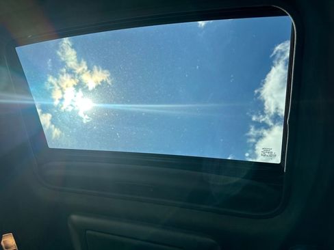 Used 2023 Toyota Sienna XSE image 26