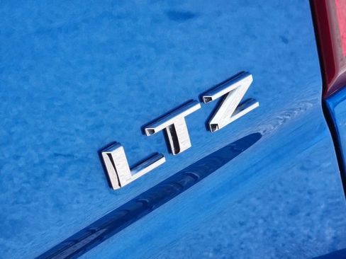 Used 2024 Chevrolet Silverado 1500 LTZ AWD/4WD image 12