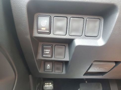 New 2026 Nissan Frontier S image 21