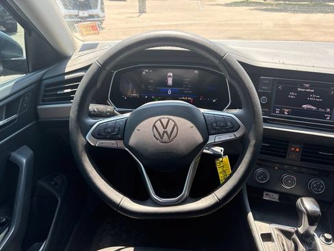 Used 2024 Volkswagen Jetta S FWD image 12