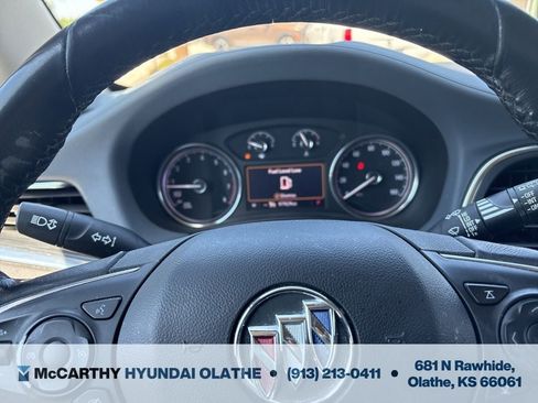 Used 2021 Buick Enclave Essence w/ Sound and Sites Package FWD image 3