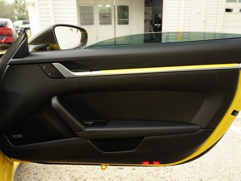 Used 2022 Porsche 911 Carrera S RWD image 27
