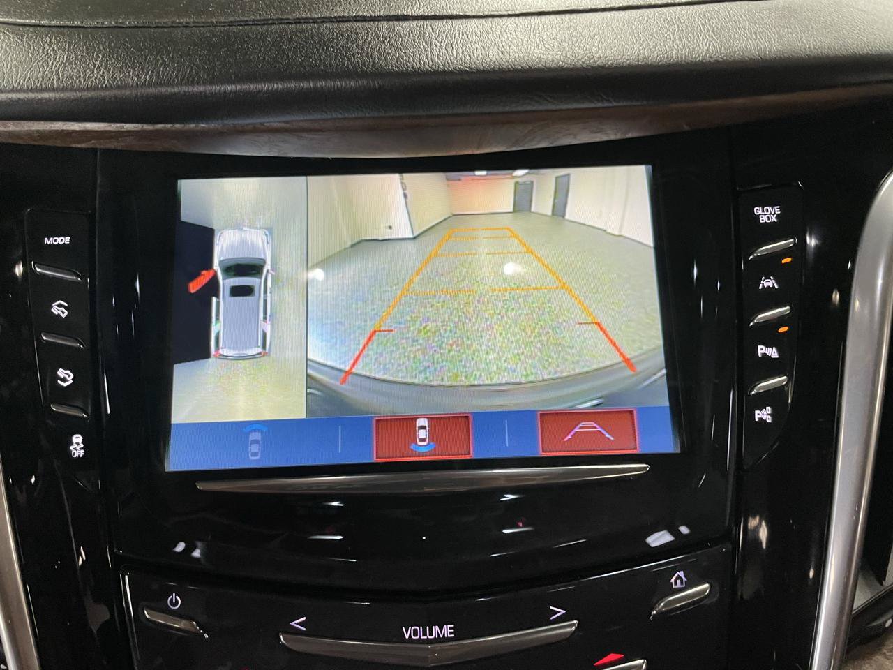 Used 2019 Cadillac Escalade Premium Luxury AWD/4WD image 34