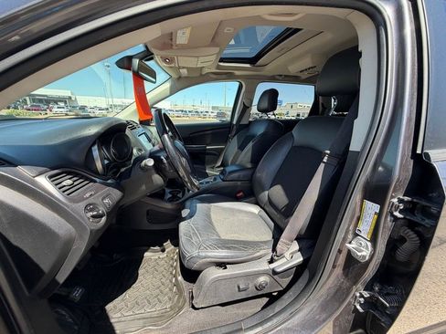 Used 2020 Dodge Journey Crossroad FWD image 8