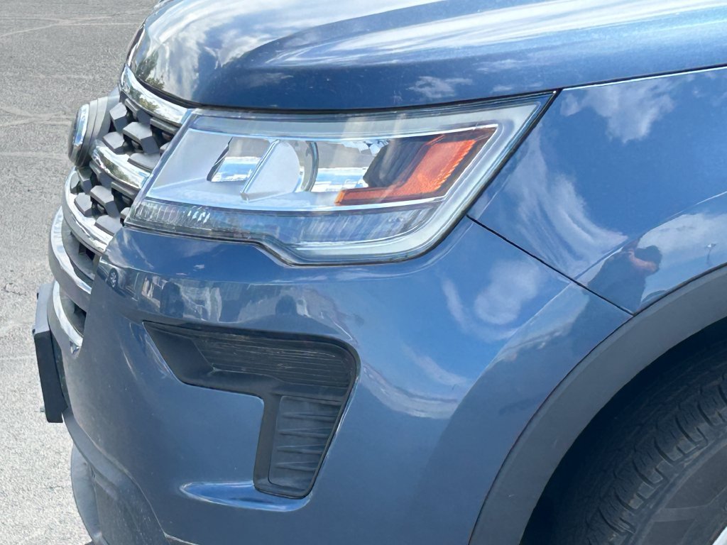 Used 2019 Ford Explorer 4WD w/ Class III Trailer Tow Package image 12