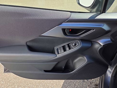 Certified 2025 Subaru Impreza 2.0i image 13