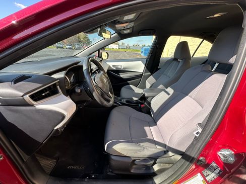 Used 2022 Toyota Corolla SE image 10