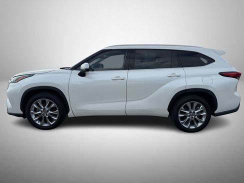 Used 2020 Toyota Highlander Limited image 6
