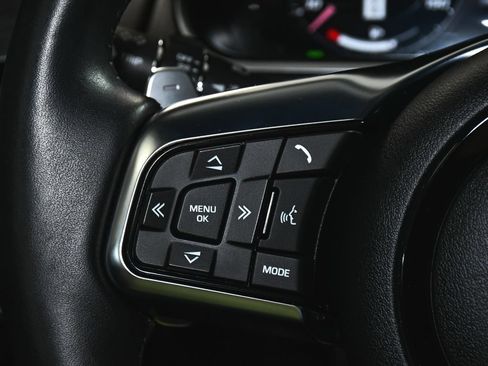 Used 2021 Jaguar F-TYPE R-Dynamic AWD/4WD image 30